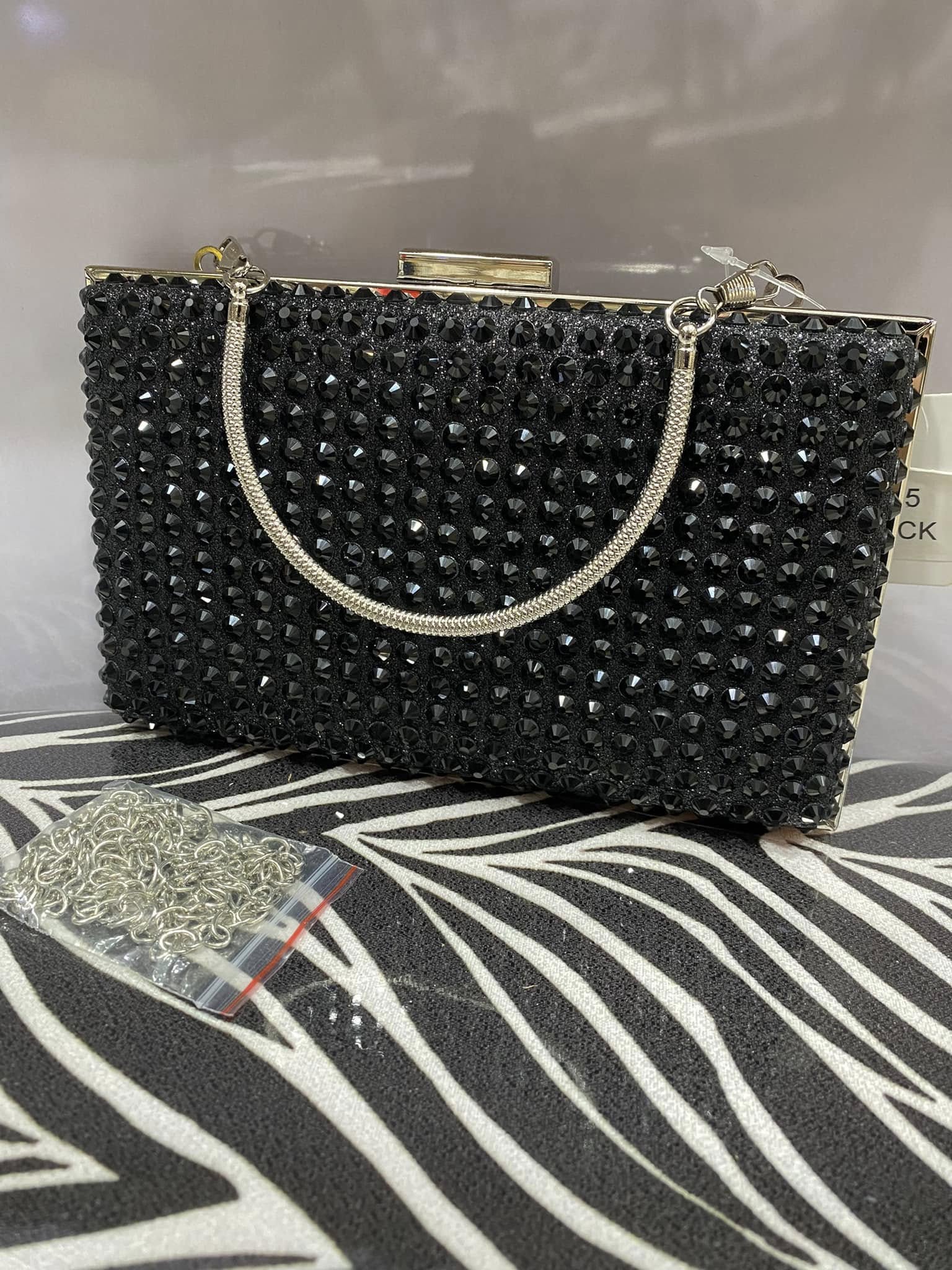 Crystal Beaded Clutch Handbag – Elegant Transparent Evening Purse for Women (Black, White, Champagne, Rose)